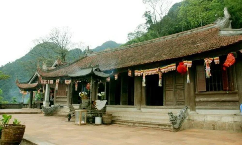 yen-tu-january-travel-guide